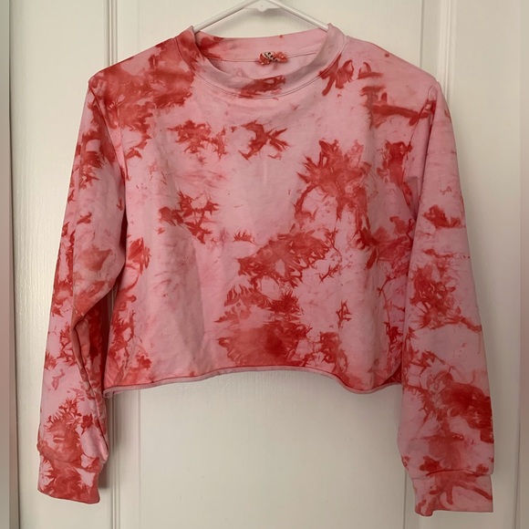 Kyerivs Tops - Kyerivs Red Tie Dye Long Sleeve Crop - Large